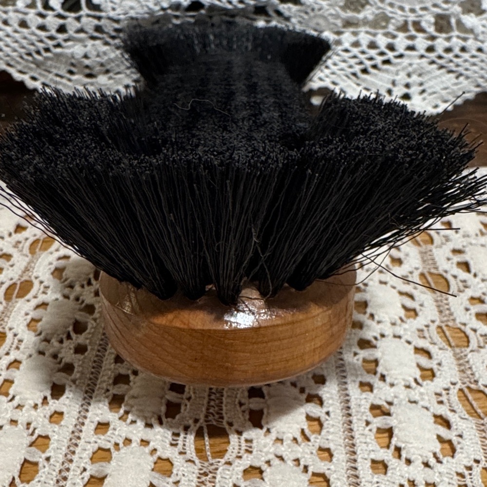 Vintage Billiards Table Brush for Cleaning your Pool Table- New in the 1970’s. - Picture 7 of 16